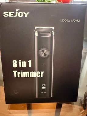 Black 8-in-1 Men’s Grooming Trimmer – Precision Control